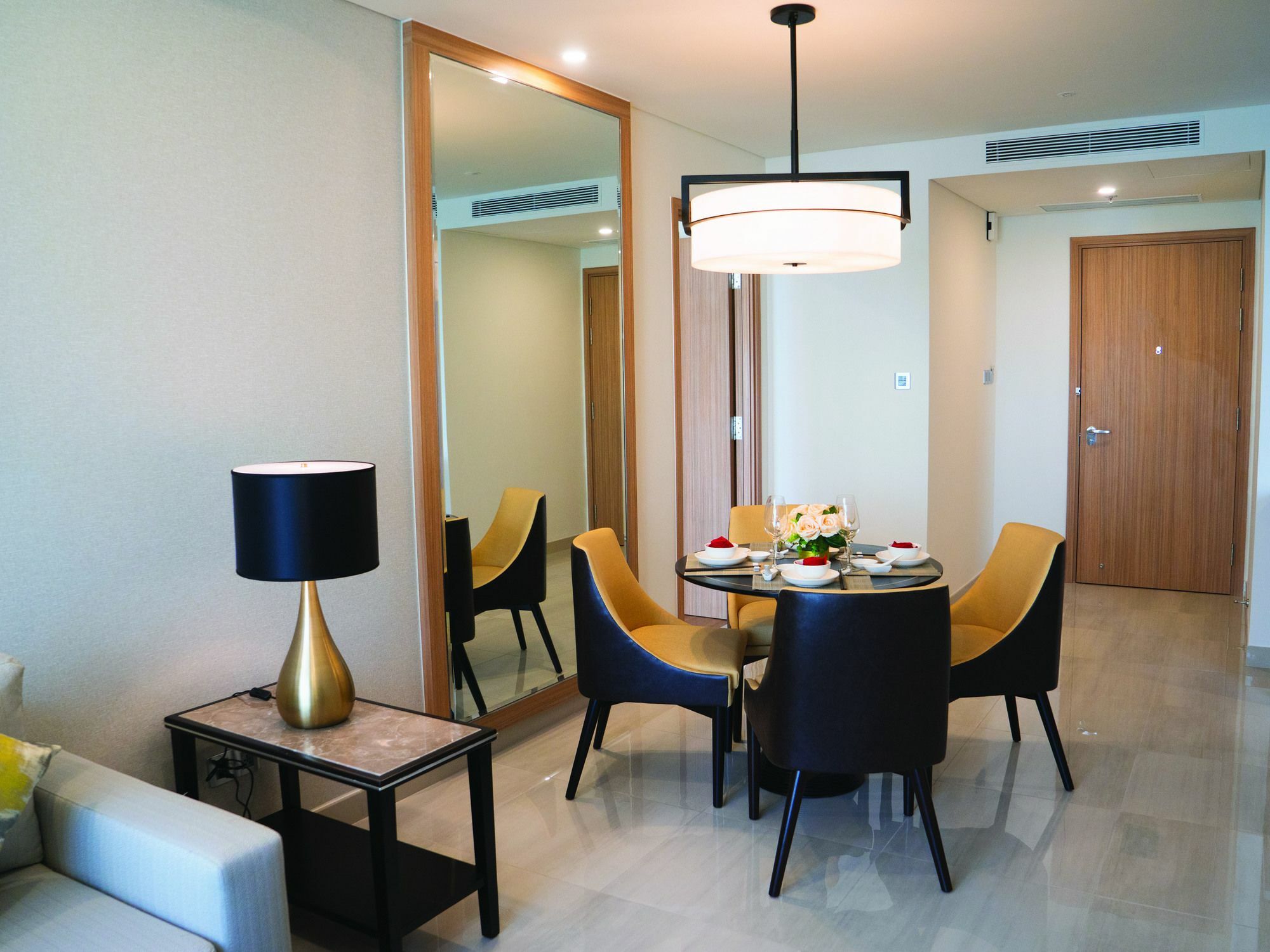 Oakwood Residence Saigon Ho Şi Min Dış mekan fotoğraf